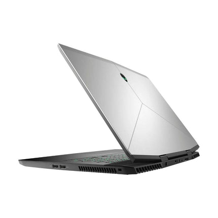 ALIENWARE M17