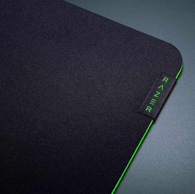 Razer Gigantus V2 - Soft Gaming Mouse Mat for Speed and Control