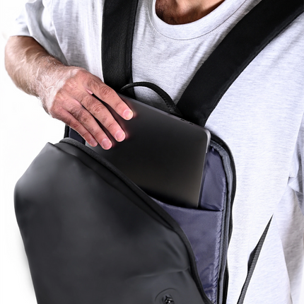 Eloria Como Backpack Black