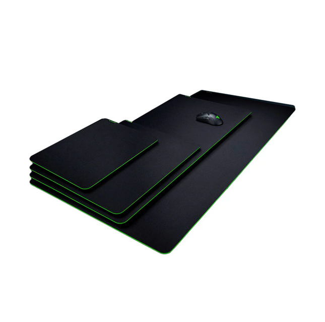 Razer Gigantus V2 - Soft Gaming Mouse Mat for Speed and Control